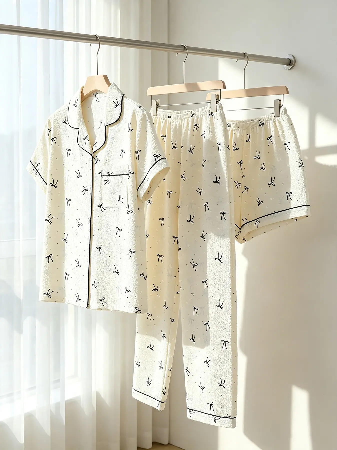 Women's 3-Piece Button-Down Pajama Set, Cream Black Bow Print, All Season Wear, Relaxed Fit, INS Style Minimalist Coquette Casual Loungewear for Home & Errands, Collared Pajamas