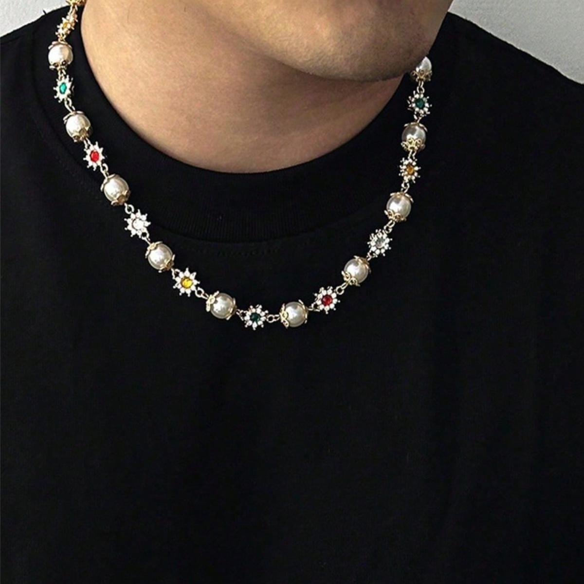 1 Shining Classic Elegant Geometric Beaded Necklace Perfect Fashion Jewelry Gift for Women's Daily Wear Vintage Luminescent Stainless Bell Pendant Steel Anime the Ring birthday festival ideal wedding bff friendship style