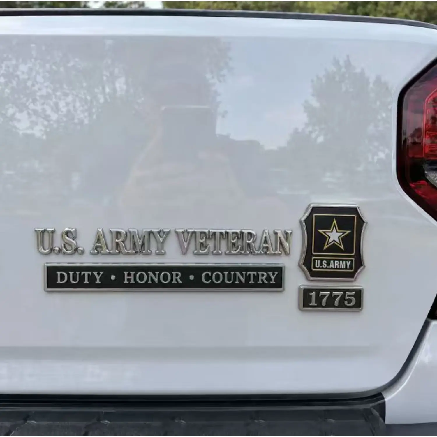 U.S. Army Veteran Complete Metal Car Emblem Kit, Stickers For Cars, Duty Honor Country 3D Chrome Badge with Army Star Shield & 1775 Tag, Patriotic Truck SUV Decal for Veterans