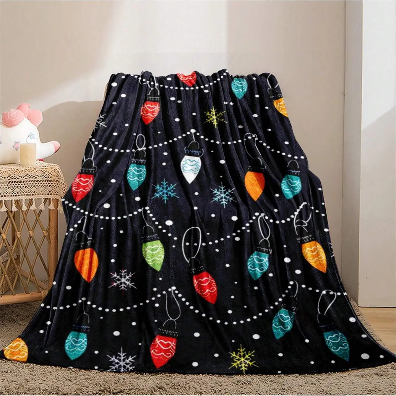 Comfortable Christmas Blanket, Retro Colorful Lights and Snowflakes Design, Soft Flannel, Ideal for Naps, Camping, Travel, Home Decor