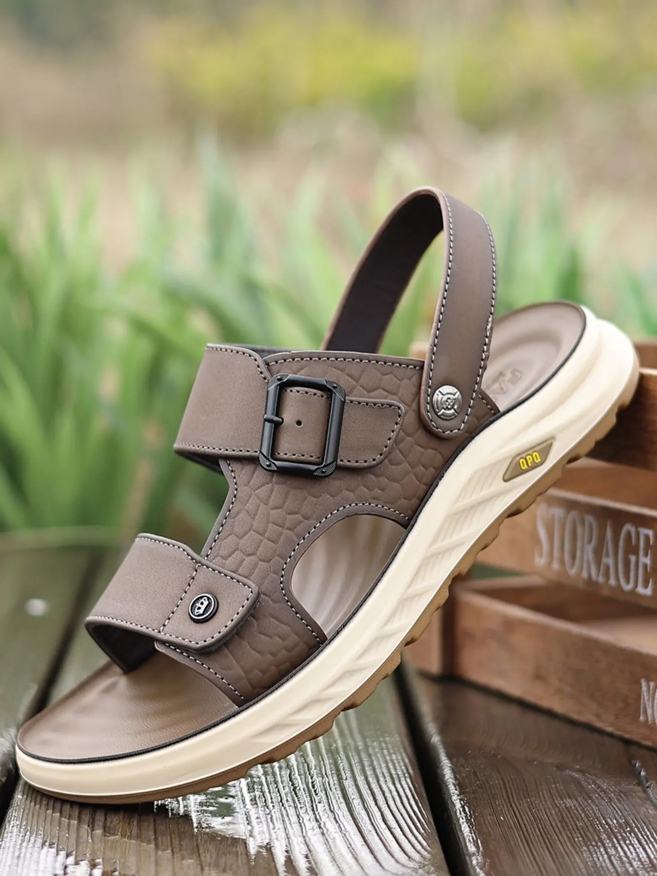 Men's Open-Toe, Secure Buckle Closure System, Ergonomic Insole, All-Day Comfort, Ideal for Daily Wear, Stylish and Functional Footwear, Classic Sandals