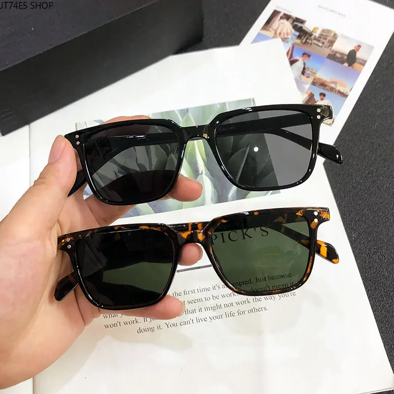 Korean Trendy Small Square Sunglasses for Men & Women, High Texture Mini Frame Ins Blogger Same Style UV Protection Street Shades