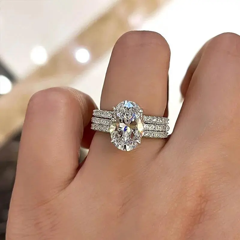 Women's Luxury Oval-Cut Zircon Bridal Ring Set, Silver-Tone Stackable Wedding Band, Geometric Sparkling Finger Jewelry, Ideal for Engagement Proposal Anniversary Gift (Sports & Outdoor Fan Shop Gaming Accessory)