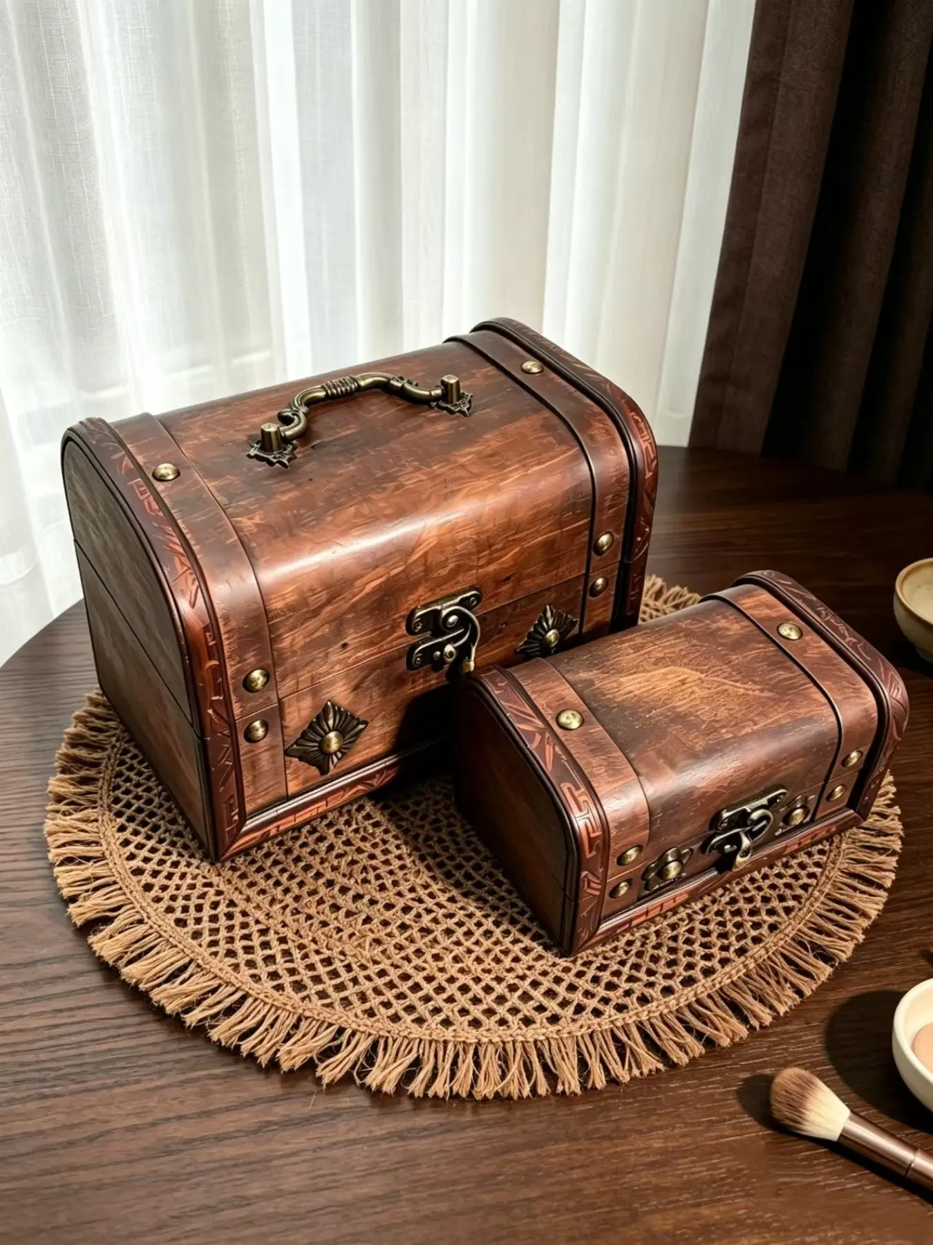 Vintage Wooden Storage Box Set, Two-Piece with Buckle and Handle, Ideal for Small Items, Jewelry, Cosmetics, Home Organization Essentials