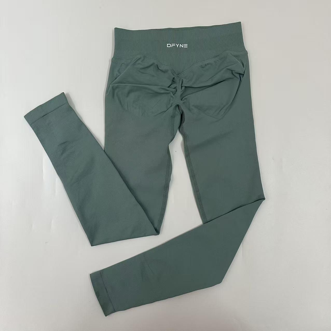 Dfyne Impact High-waist women's tight-fitting trousers and seamless yoga pants, suitable for sports, cycling and outdoor activities.