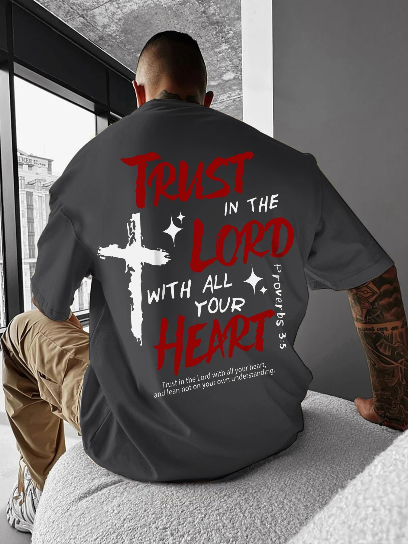 Men's Cross & Letter Print Round Neck Graphic Tee, Casual Short Sleeve T-shirt for Daily Wear, Men's Top for All Seasons