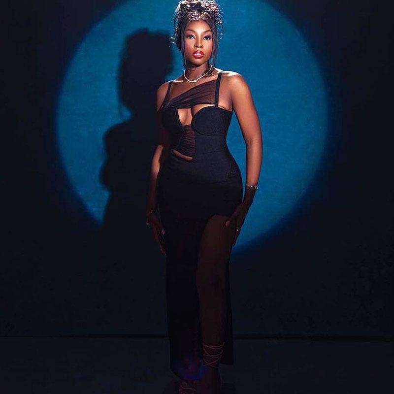 Sexy hollow dress with mesh splicing, mid-length slit bodycon skirt, solid color pullover dress, evening gown