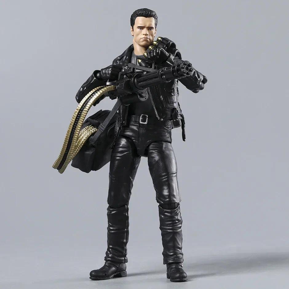 MAFEX No.199 Terminator 2: Judgement Day T-800 (T2 Ver.) Action Figure Figurine Collection PVC Model Toy
