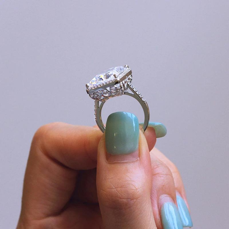 Bright Rectangular Eye-Catching Statement moissanite Ring - Quiet Luxury Trendy It Girl Elegant Minimalist Jewelry Accessories for Women Valentines Gifts for gf Bright Rectangular Eye-Catching Statement moissanite Ring - Quiet Luxury Trendy It Girl Elegant Minimalist Jewelry Accessories for Women Valentines Gifts for gf