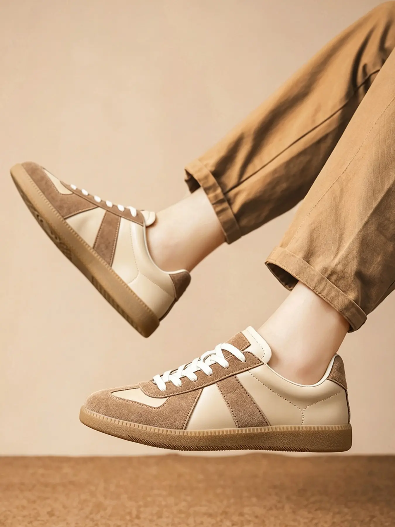 Classic Couple Trainers, Four-Season Outdoor Hiking Shoes, Flat Casual Shoes, Vintage Style Couples Shoes, Large Size Women's Shoes, Men's Sports Shoes
