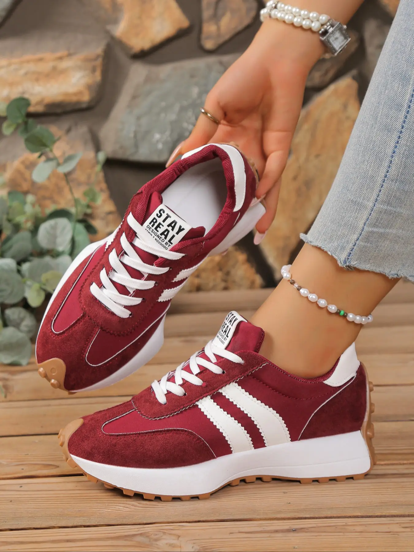 Women's Comfortable Lace-Up Sports Shoes, Casual Athletic Sneakers, Lightweight Multi-Functional Casual Shoes, All-Season Wear, Anti-Slip Rubber Sole