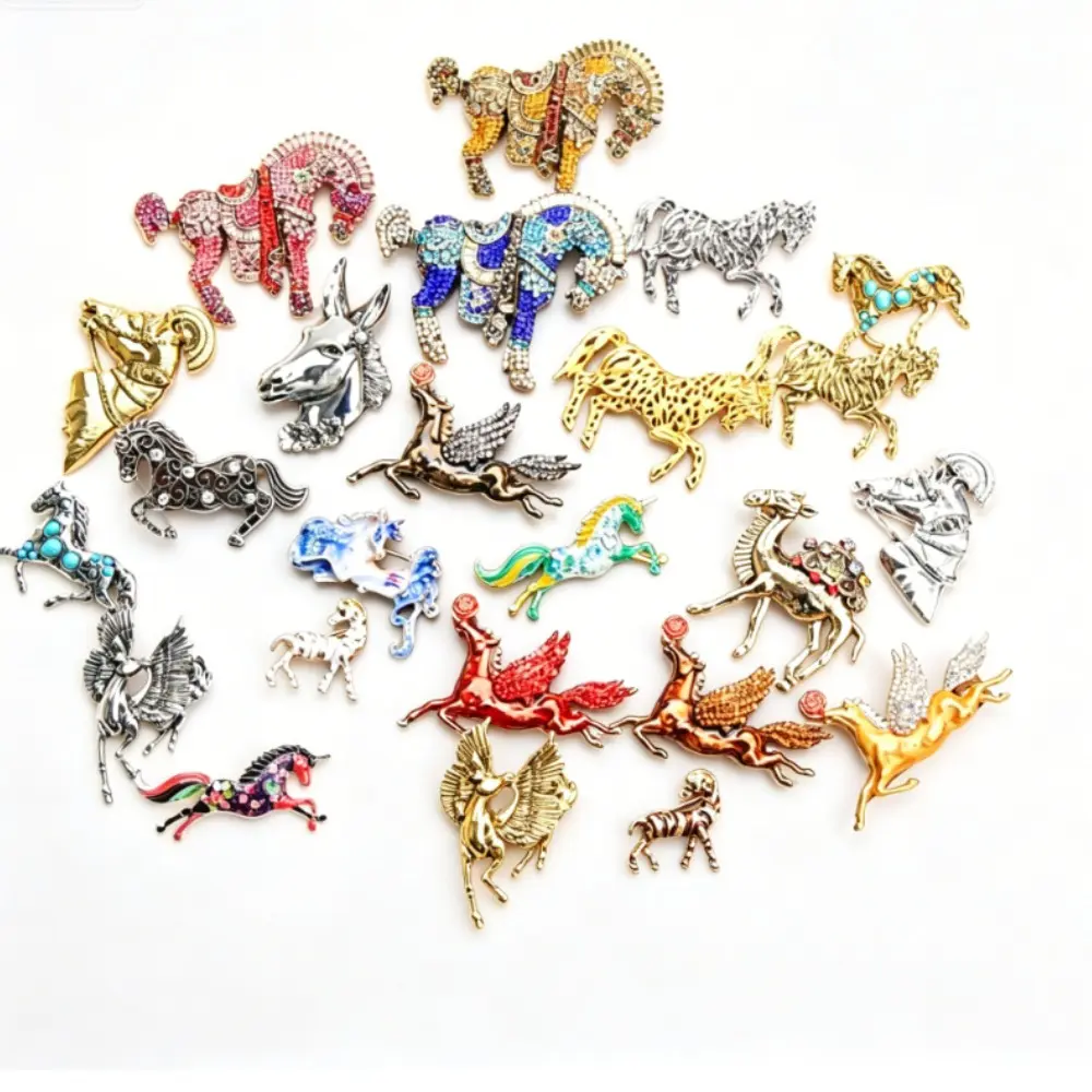 30 Styles Luxury Vintage Horse Year Warhorse Unicorn Animal Design Brooch for Men and Women Jewelry Accessories,Wedding HolidayPartyGift