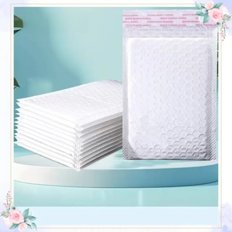 Bubble Mailers Padded Poly Mailer Envelopes 13x15cm/5.12x5.91inch Packaging Mailing Envelope Bag Self Seal Package Mail Supplies, White/100pcs