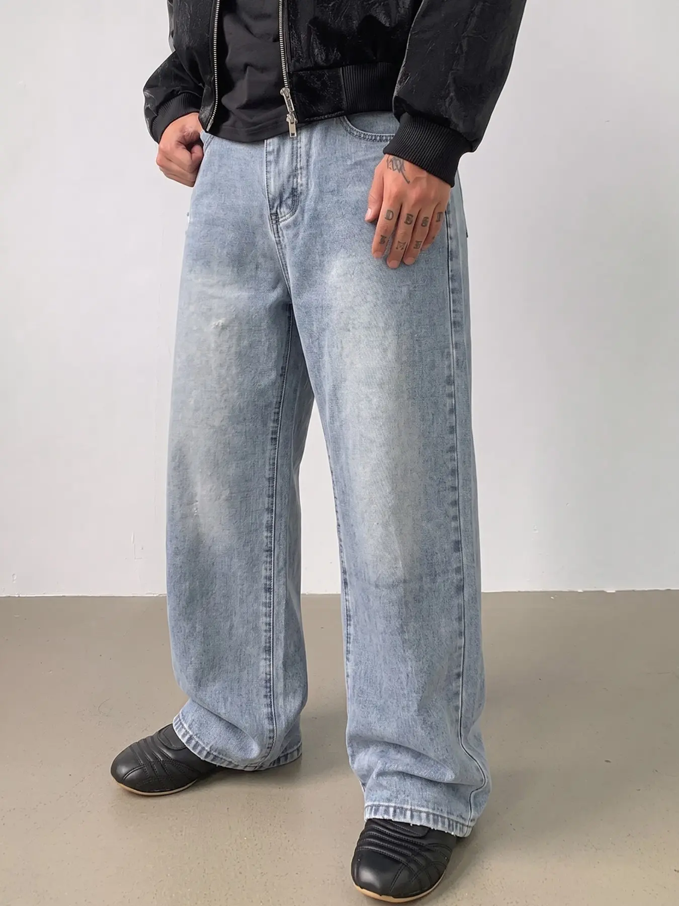 Light Blue Snowflake Washed Loose Straight Leg Jeans for Men, American Style Clean Fit, Vintage Snowflake Fade, Streetwear Long Pants, All Seasons