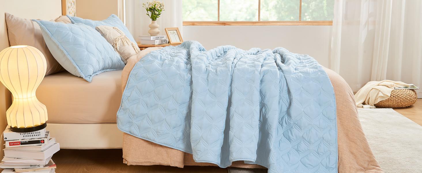 King Size Bedding Set - Teal Lightweight Comforter Bedspreads & Coverlets Turquoise - Bedding Cover Bed All Season - 3 Pieces (1, 2 Pillowcases)