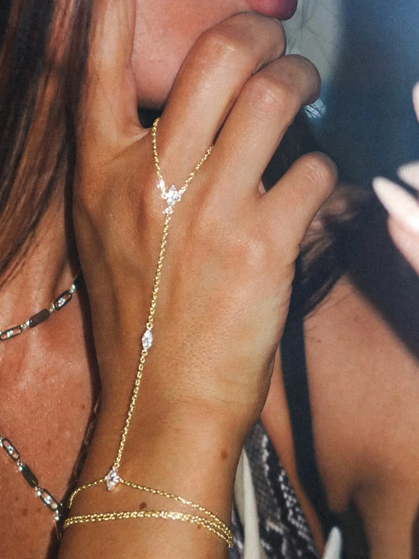 Women's Layered Design Cubic Zirconia Hand Chain & Bracelet Set, Perfect for Parties & Festivals, Sparkling Jewelry Accessories, Fashionable Jewelry Set, Costume Jewelry Sets