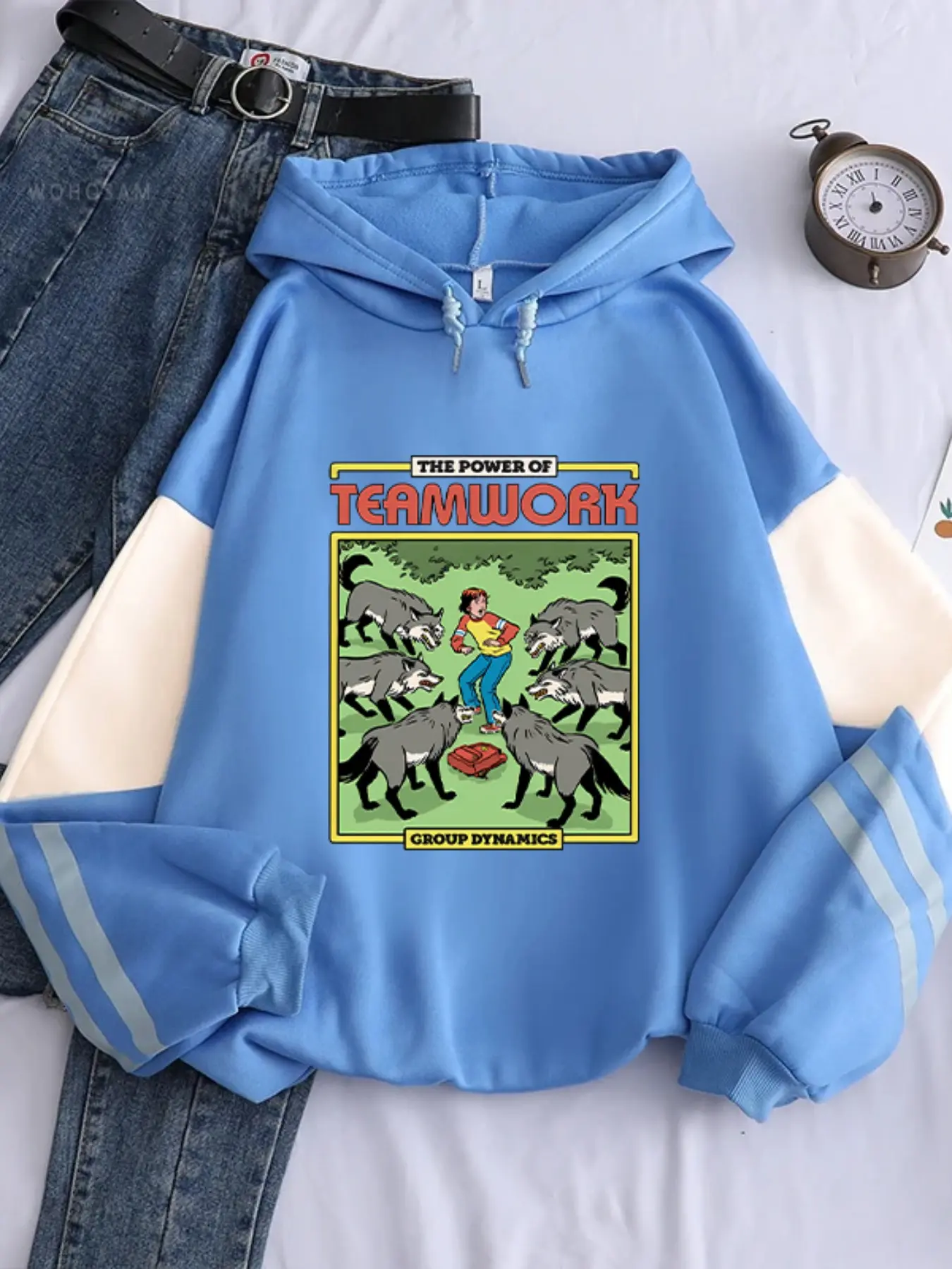 Teamwork Wolf Print Long Sleeve Hoodie, Casual Loose Fit Reflective Patched Design, Unisex Fall Winter Warm Pullover