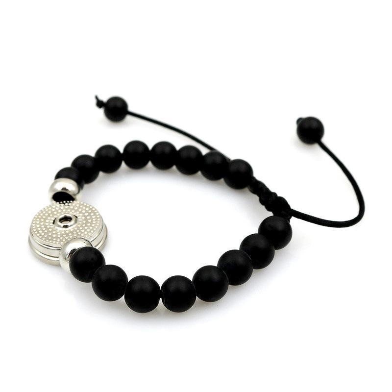 Soccer Beaded Bracelet for Men Women 2026 World Cup Trendy Black Stretch Bracelet Germany Spain Brazil National Team Fan Jewelry Handmade Fashion Wristband for Game Day Match Viewing Party Streetwear Daily Wear Sports Fan Gift