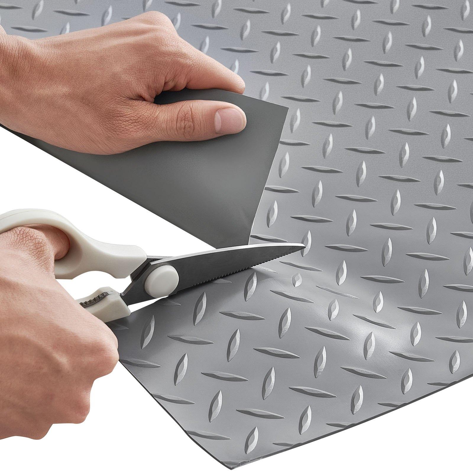 VEVOR Garage Floor Roll, 7.5 x 17 ft Garage Flooring Mat, 2.2 mm Thickened PVC Diamond Plate Floor Protector Mat with Double-sided Tape, Non-Slip, Easy to Clean for Warehouse, Gyms,Silver Gray