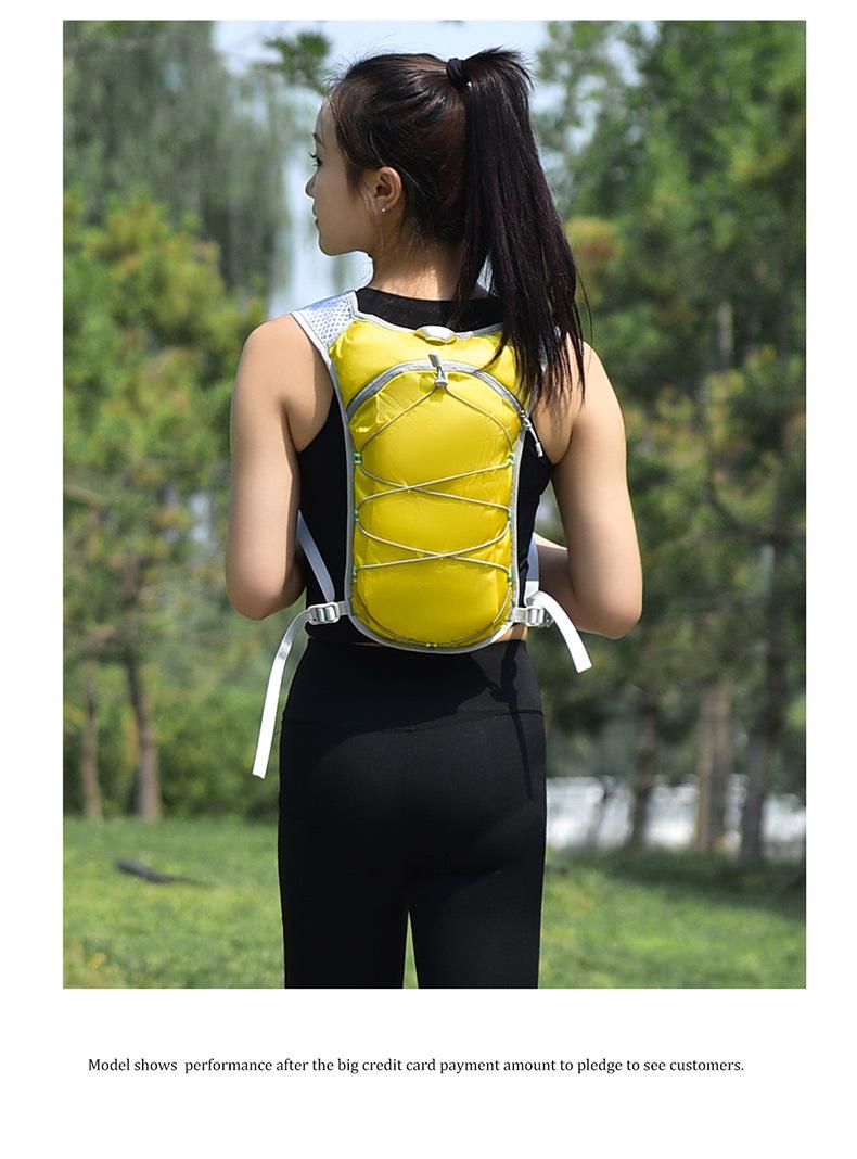 Lightweight Hydration Vest Backpack, Breathable Running Hiking Cycling Bag with Large Capacity, Outdoor Water Bladder Pack for Trail Running Camping