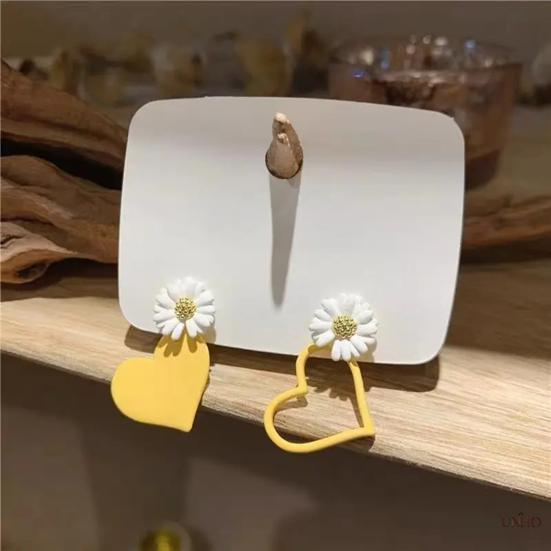 2026 New Spring‑Collection 3D Yellow‑Daisy Stud‑Earrings For Women, Unique Sweet Niche‑Designed Jewelry, Fashion Easy‑To‑Match Daily‑Wear Female Ear‑Accessories