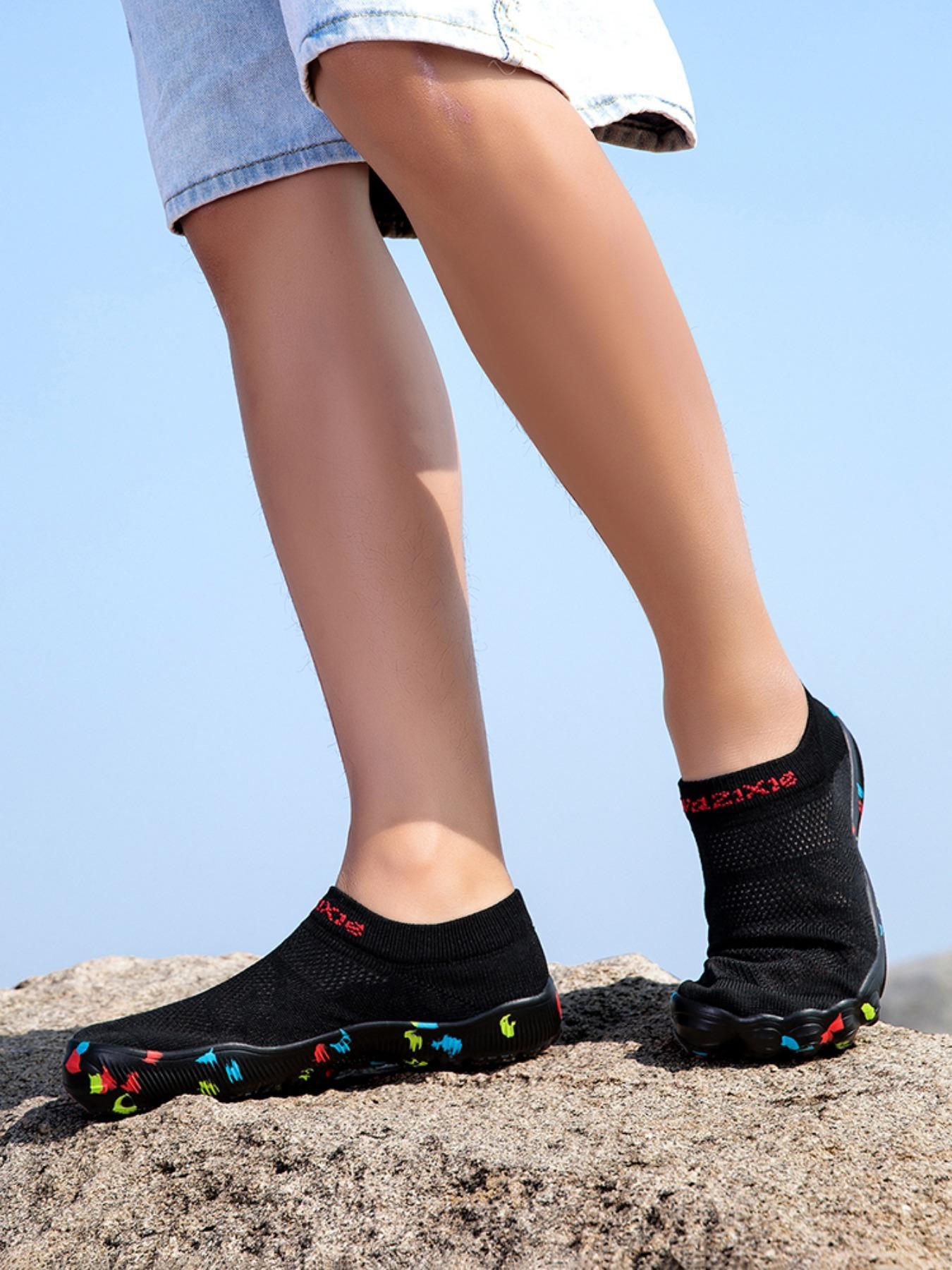 Unisex Slip-On Wide Shoes, Breathable Quick-Dry Water Shoes, Lightweight Running Sneakers, Comfortable Outdoor Sports Footwear, Lightweight Swim Shoes