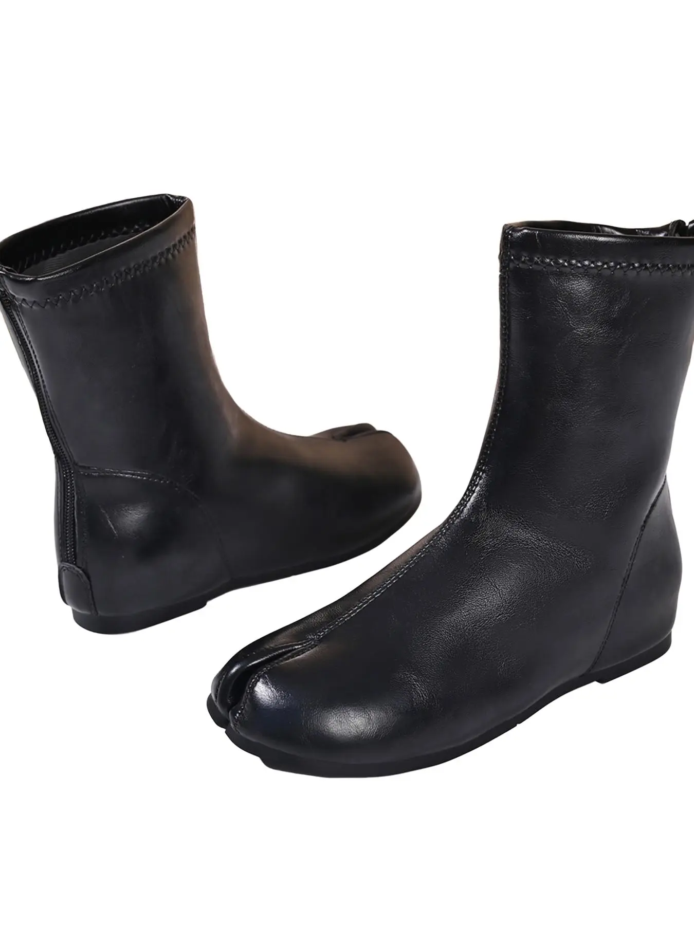 Women's Soft Leather Toe Separated Short Boots, Simple Back Zipper, Versatile Retro Flat Ankle Boots, Fashionable and Comfortable