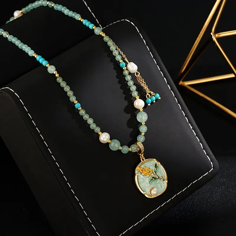 Vintage Glazed Flower Pendant Necklace with a High-End Niche Design a-z letter pendant chain faith jewelry surprising exquisite small gift zircon design body temperature measurement sterling silver christmas gift free box real color synthetic fashion sri