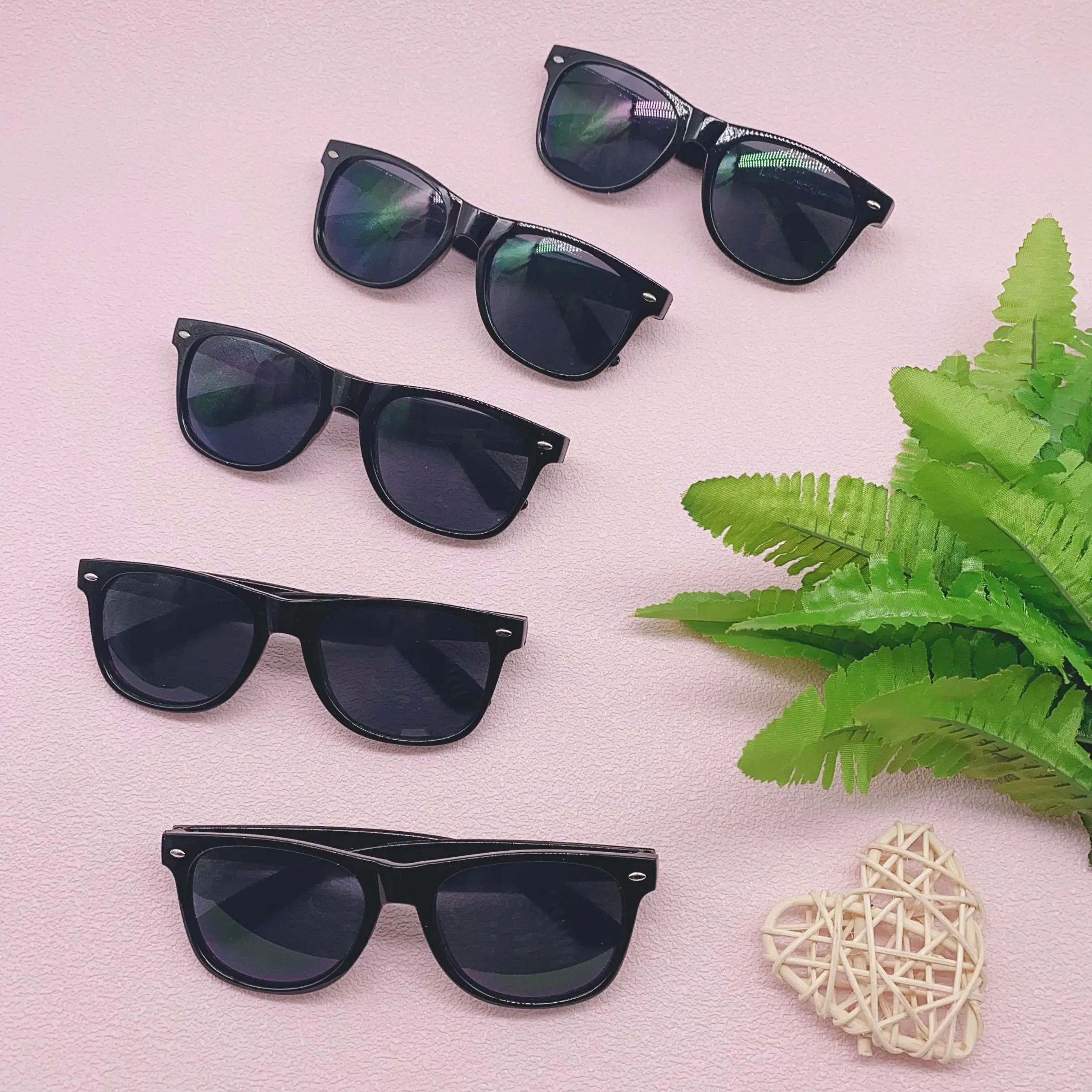 10pcs Large Frame Rice Nails, Unisex Photo Props for Wedding Photography, Festival Parties, Camping, Various Occasions, Party Accessory