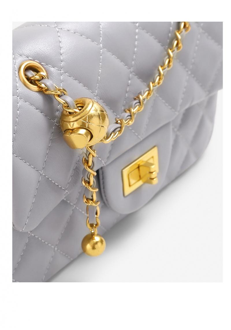 2026 Diamond Pattern Chain Women's Bag Sheepskin Genuine Leather Shoulder Crossbody Bag New Spring Model Versatile Light Luxury