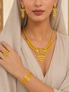 4 pieces each set of Dubai Saudi jewelry set gold-plated luxury necklace, ring, earring bracelet adjustable jewelry suitable for party banquet bride wedding accessories Bride Jewelry Set For Wedding Day