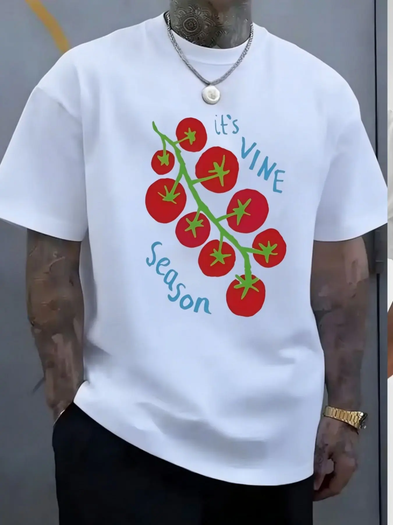 Hand-Drawn Tomato Print Crop T-Shirt, Fun Chest Print Short Sleeve, Fresh Fruit & Veg Casual Tee, H-Type Fitted Style, Plain Surface