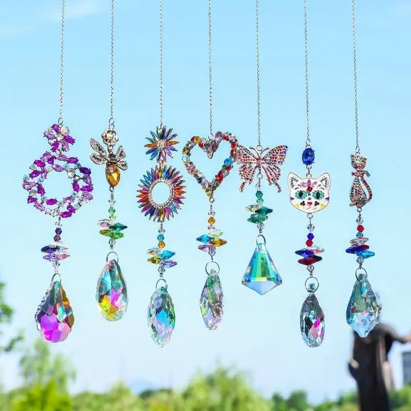 Butterfly Suncatcher Crystal Suncatchers Hanging Ornaments, Rainbow Maker Sun Catchers Indoor Window Garden Decor Gift Indoor Window Home Car Decor Gift Versatile Crystal Decor, Window Ornament, Birthday Gift, Premium Material for Long Lasting Beauty