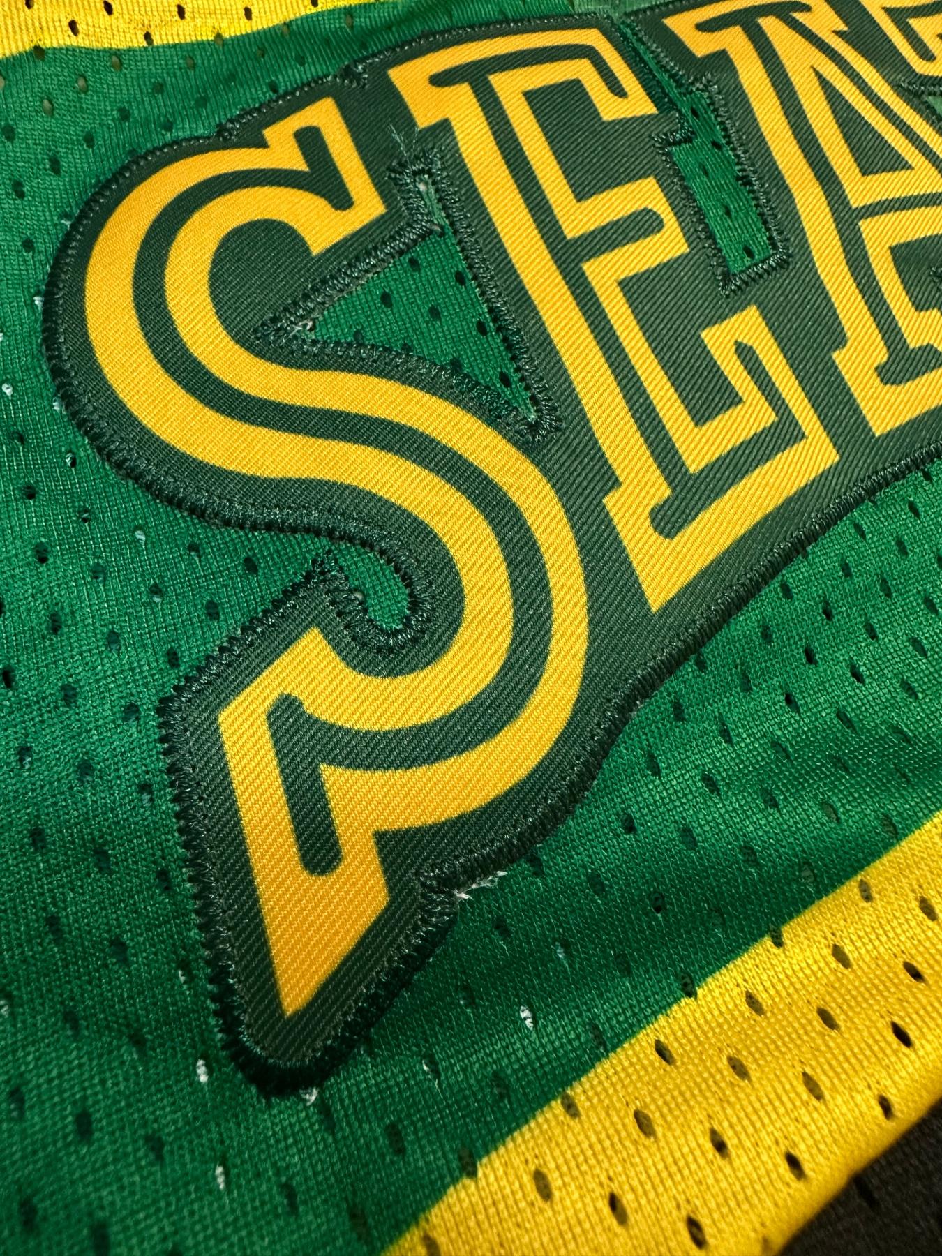 Mens #40 Sports Basketball Black Lightweight Jersey, Breathable Sleeveless Pattern Embroidery Sweatshirt Training Competition Sports Uniforms Suitable for Summer