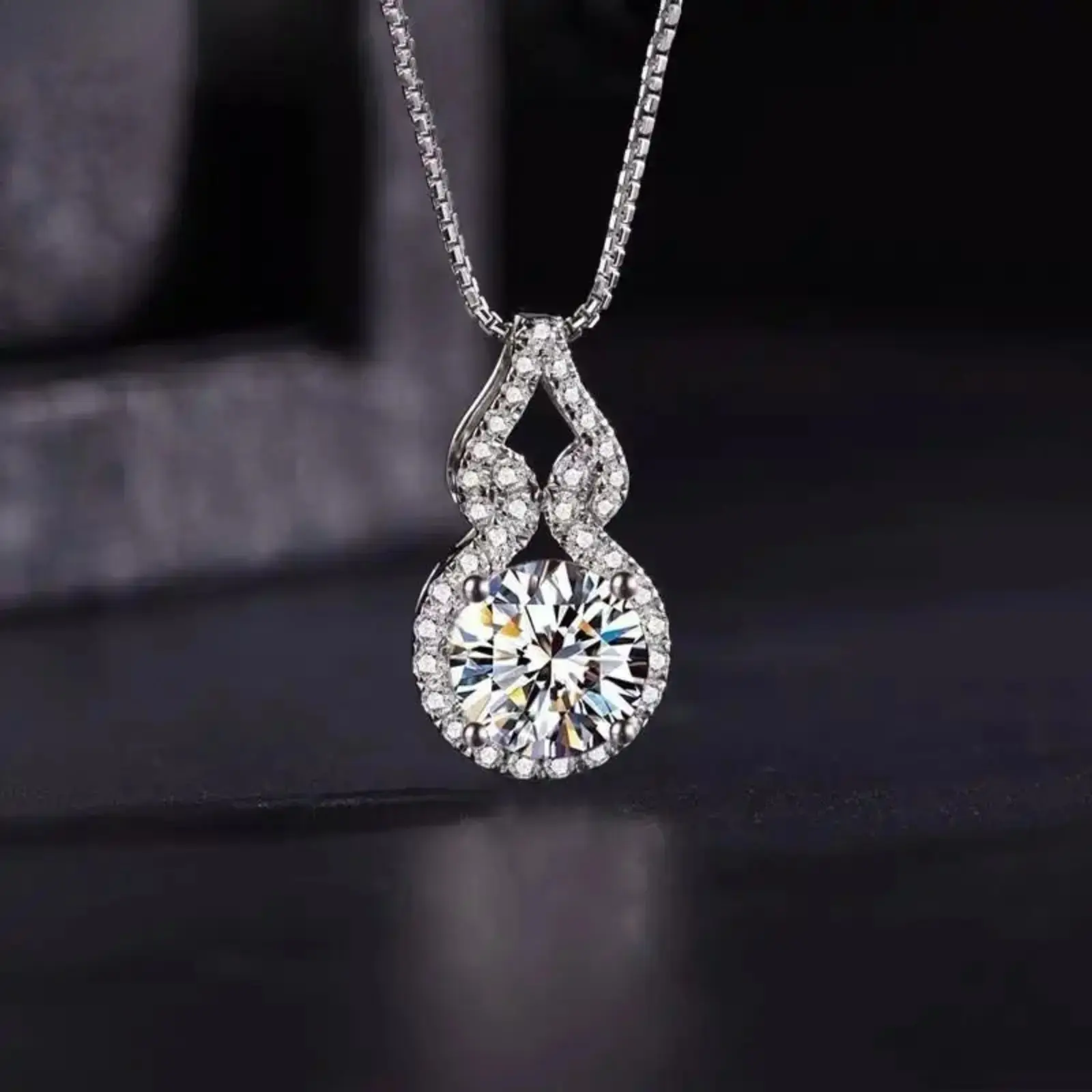 2 Carat Teardrop Moissanite Pendant Necklace, S925 Sterling Silver Sparkling Jewelry For Women, Elegant Dainty Collarbone Chain, Ideal Romantic Gift For Birthday & Valentine’s Day