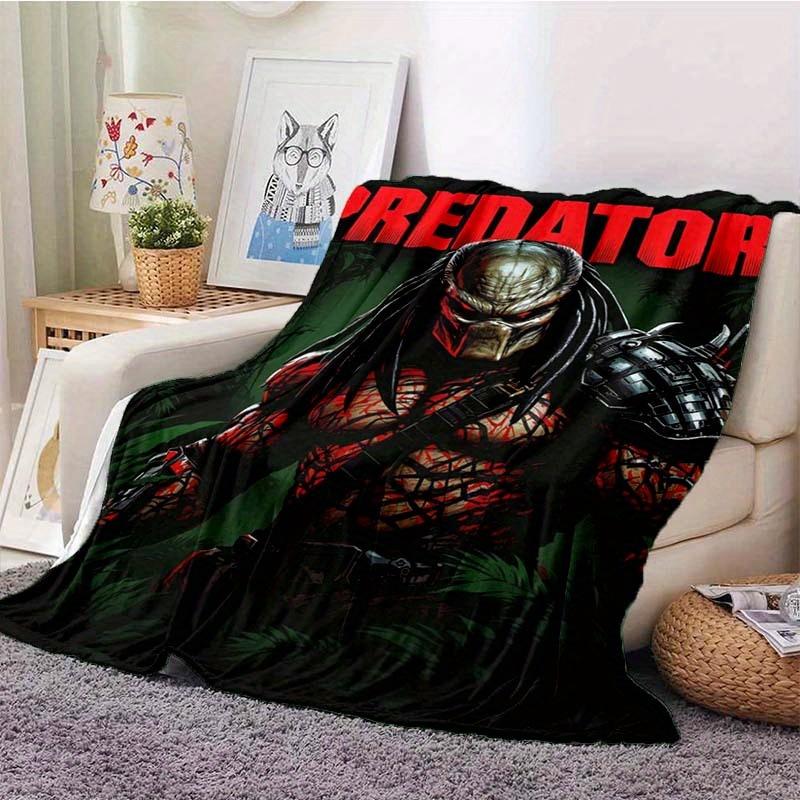 [Predator Flannel Blanket] Predator-Inspired Flannel Throw Blanket - Digital Print, Soft Polyester, All-Season Comfort for Home, Office, Travel, and Outdoor Use - Ideal Gift for Movie Fans-280GSM