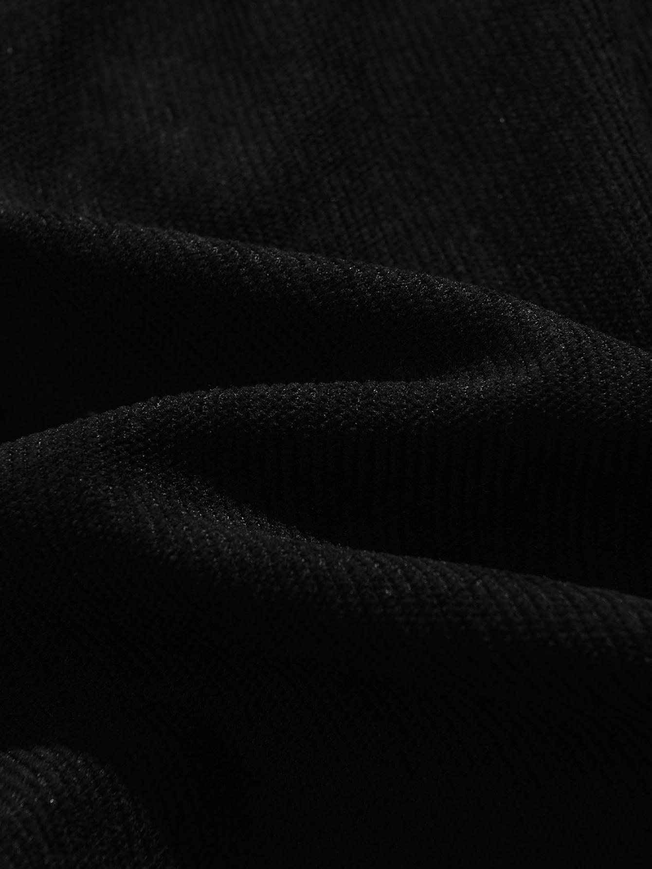 Men's Casual Pants Simple and Versatile Style with Drawstring Design, Adding a Casual Feel; Features Delicate Small Logo Details, Loose Fit for Comfortable and Relaxed Wear, Suitable for Daily Outings, Walks with Friends, and Casual Parties; Whether Pai