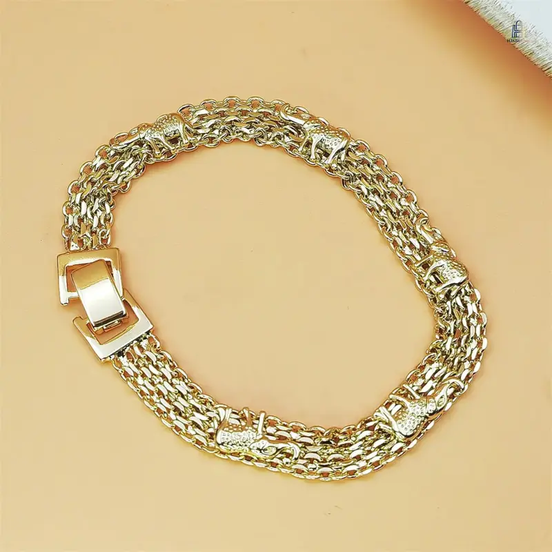 Friendship Bracelet with Lucky Elephant for Best Friends, Casual Wear Accessory, Birthday Gift Ideas, Stainless Steel, Elephant Charm, Bangle, Unisex, Elephant Motif