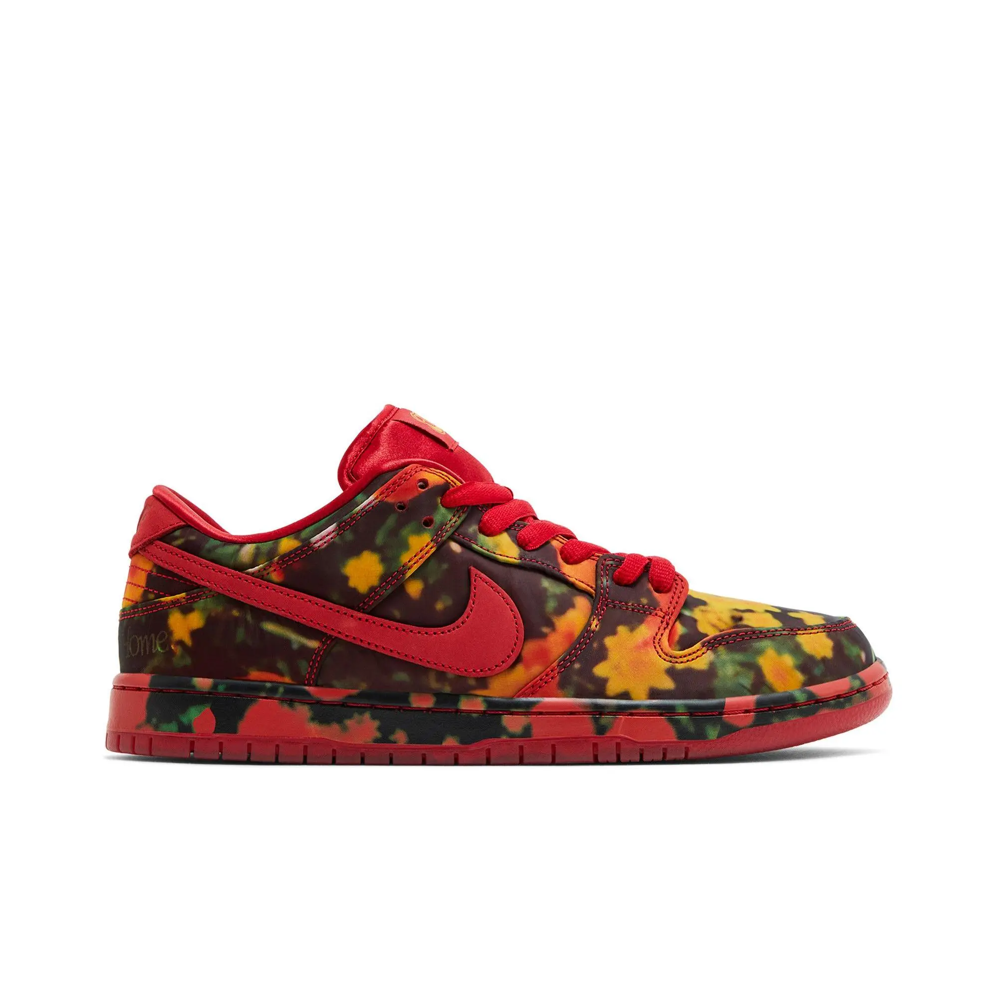NIKE The Wizard of Oz x Dunk Low SB 'Poppy Field' Unisex Skate Trainer - Low-Cut Sole, Varsity Red/University Gold, Suede Upper, Athletic Sneaker, Sports Shoes, Style Code FZ1291-600, Sports Footwear