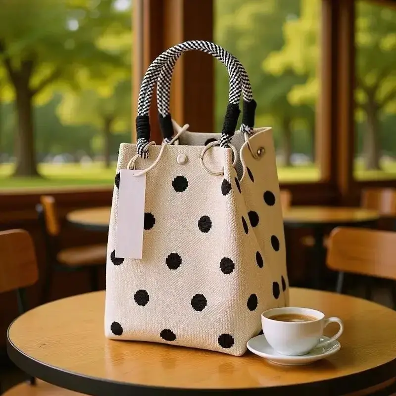 2026 New versatile cute knitted handbag three-dimensional magnetic buckle handbag handbag handbag woven bag women Bucket Handbag Colorful Braided Handle Woven Tote Bag Lightweight Breathable Cute Casual Purse Beach Vacation,Summervibes
