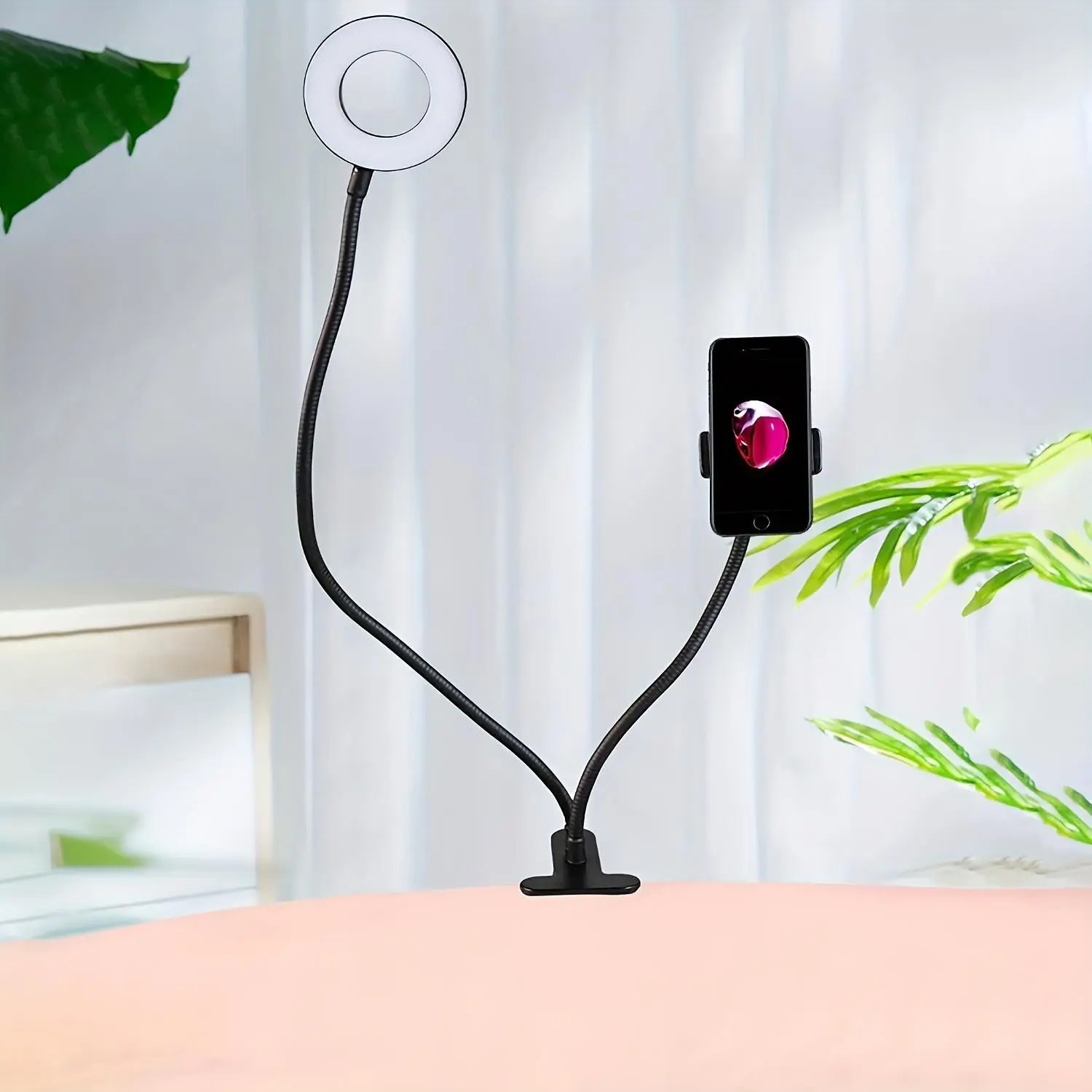 Phone Stand with LED Light, Clip-On Style Phone Holder And Ring Selfie Light, 2-In-1, Desktop Reading Light, Mobile Video Light, Adjustable And Rotatable for Selfies, Video Recording, Makeup