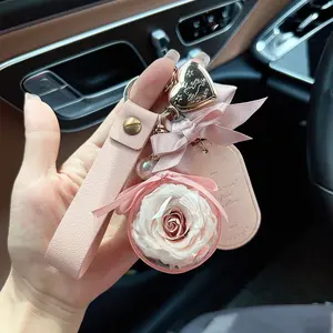 Festive Birthday Rose Flower Car Keychain, Creative Leather Rope, Preserved Flower Bag Charm, Leather Letter Plate Gift