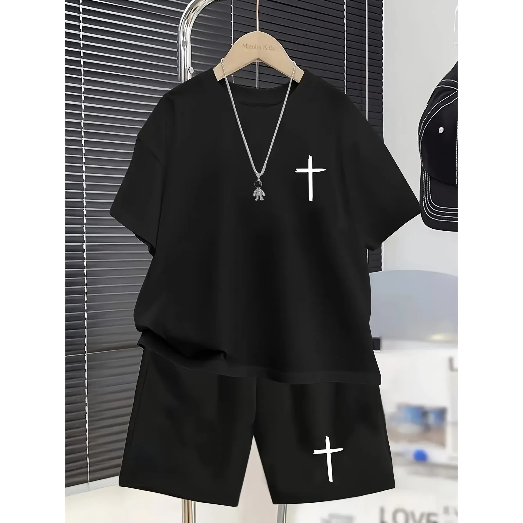 Teen Boys' Cross Pattern Casual Summer Short Sleeve Set, Fashionable Outdoor Sports Spring/Summer Style, Boys' T-Shirt Top and Shorts Two-Piece Set, Ages 5-6, 7-8, 9-10, 11-12, 13-14, 15Y, Perfect for Outdoor Wear, Perfect for Outdoor