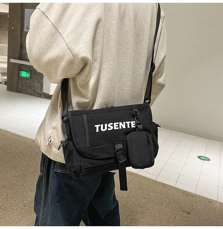 Open-top 2026 winter one-size-fits-all chest bag made of nylon fabric with lettering