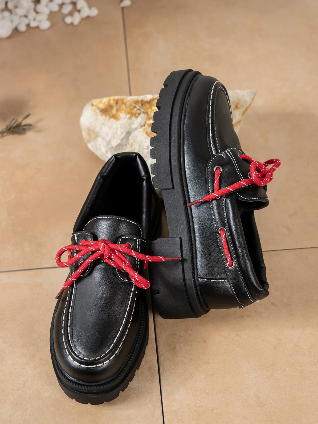 Leg-Lengthening Black Platform Loafers