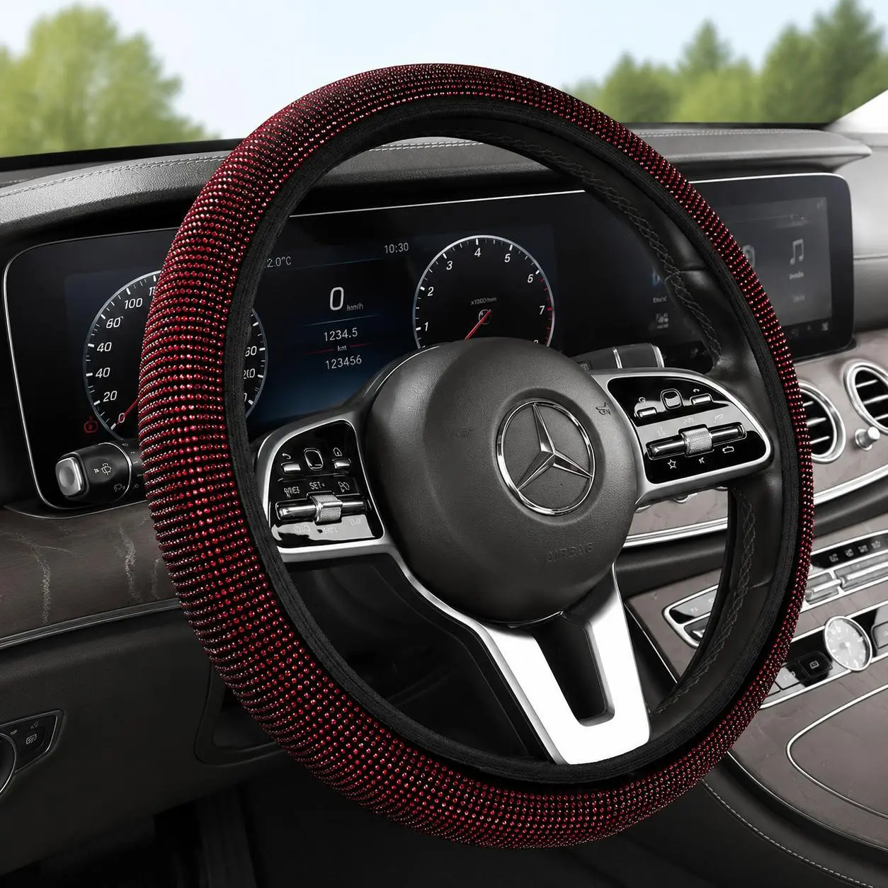 15-Inch Crystal Rhinestone Steering Wheel Cover, Bling Anti-Slip Protector, Universal Fit for Most Vehicles, Women’s Car Accessories, Car Accessories Women, Accessories For Car