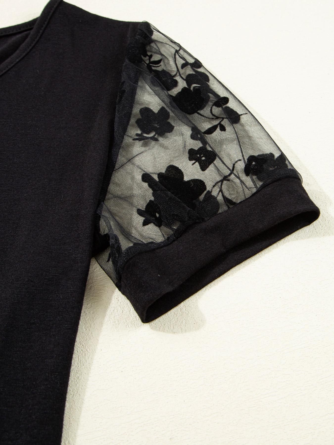 Women's Plain Floral Lace Splicing Tee, Fitted Casual Shortsleeve Tshirt for Summer, Ladies Clothes for Daily Wear, Top, Casual Breathable Top