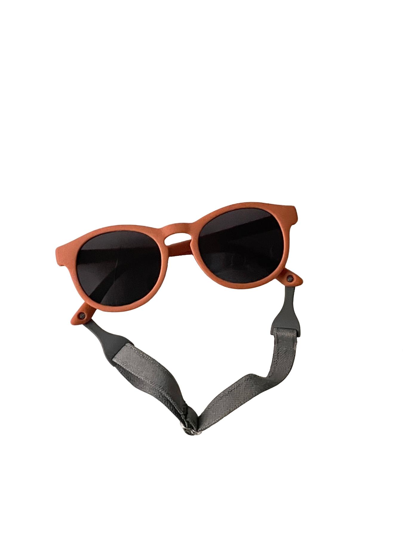 Uv400 Sunglasses with Anti-Drop Strap, Unisex Baby Shades, Travel Essential Sun Protection Glasses for Kids