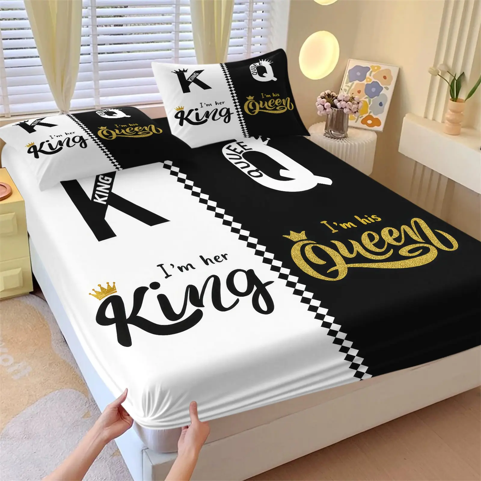 Romantic Couple King Queen Fitted Sheet Set (1 Fitted Sheet + 2 Pillowcases), Black White Patchwork Golden Crown Typography Pattern, Skin-Friendly Breathable Fabric, Snug Deep Pocket Fit, Honeymoon Bedroom Decor, Valentine's Day Gift