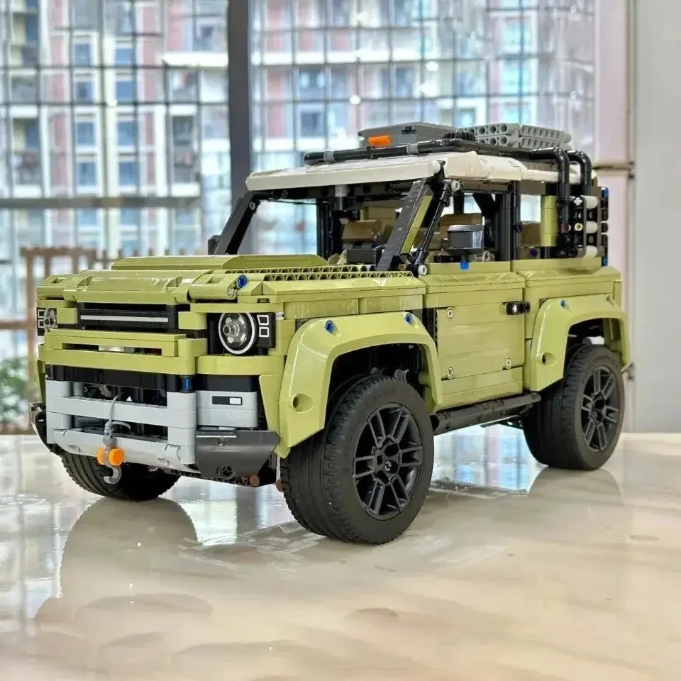 New 2573 Piece Technical Building Blocks Plastic Bricks Off-Road Car Toy, Assembly Puzzle Toy, Kids Adult Gift, Birthday Christmas Halloween Present